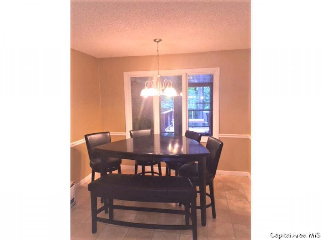 7 Beacon Ridge Drive Springfield, IL 62711 - Photo 7 of 25