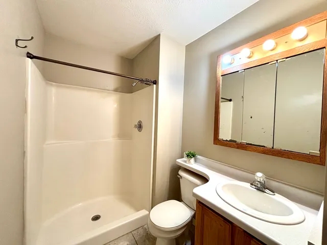 $235,000 | 616 Erin Drive, Champaign, IL 61822