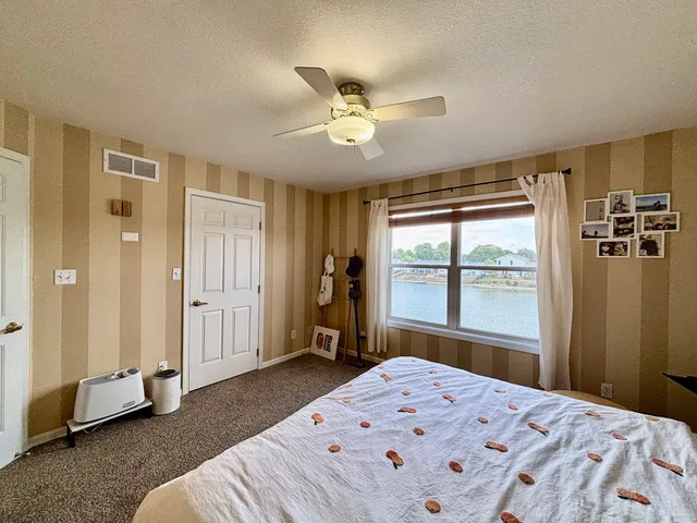 $235,000 | 616 Erin Drive, Champaign, IL 61822