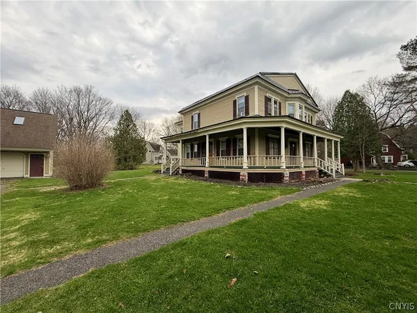 $1,595 | 5148 Highbridge Street, Unit 5148, Manlius, NY 13066