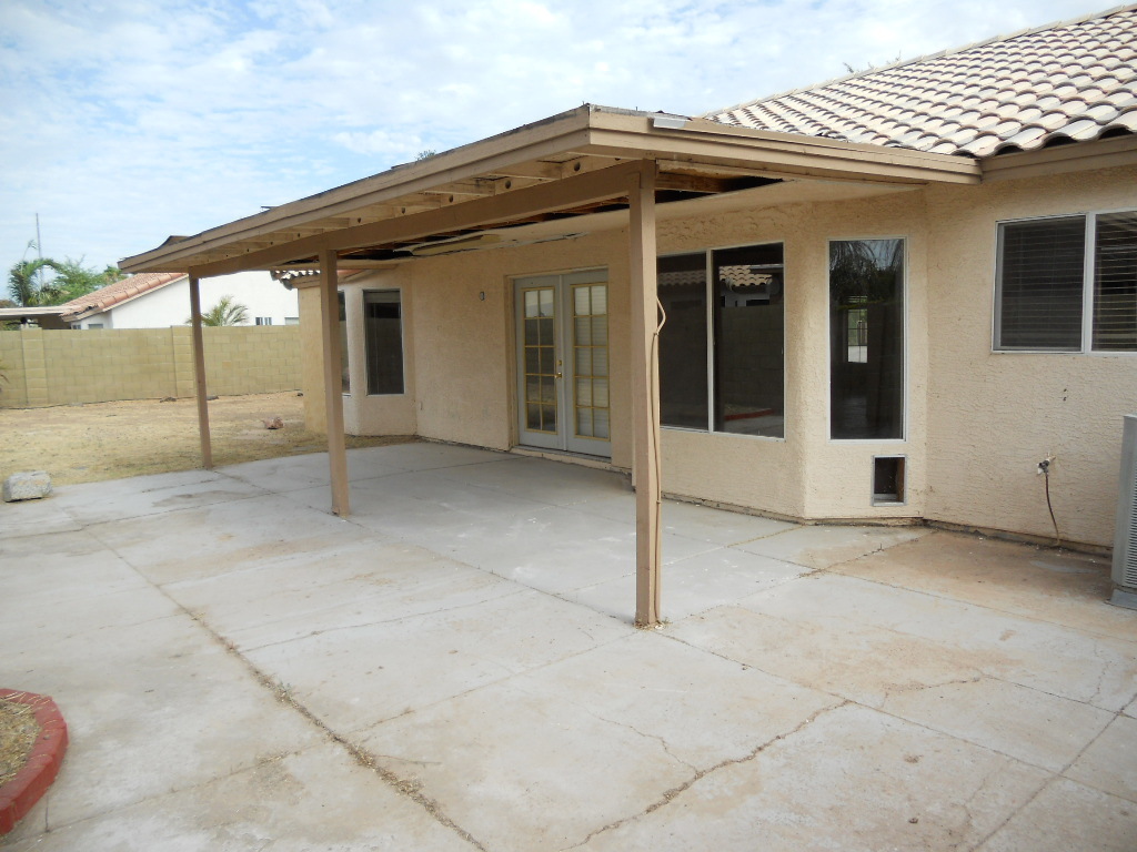 2139 East Temple Court Gilbert, AZ 85296 - Photo 9 of 10 2139 E. Temple Ct