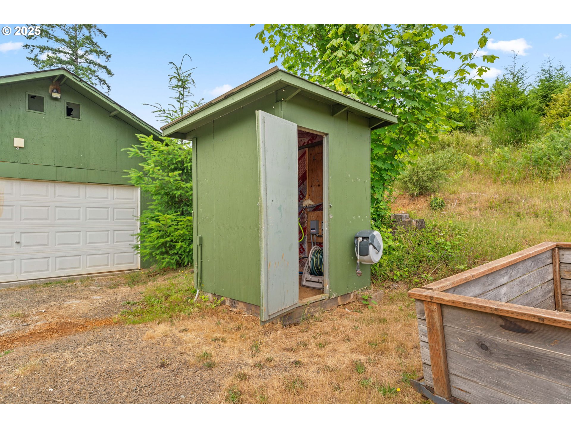 90245 Sheffler Road Elmira, OR 97437 - Photo 16 of 33 a view of outdoor space and yard