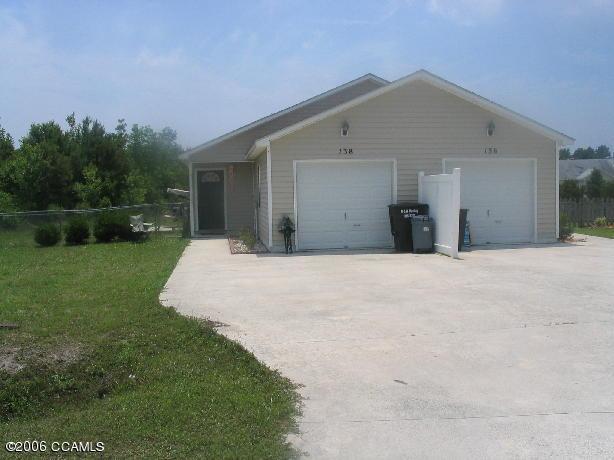 138 Charlton Road Hubert, NC 28539 - Photo 2 of 2 1/2 Duplex