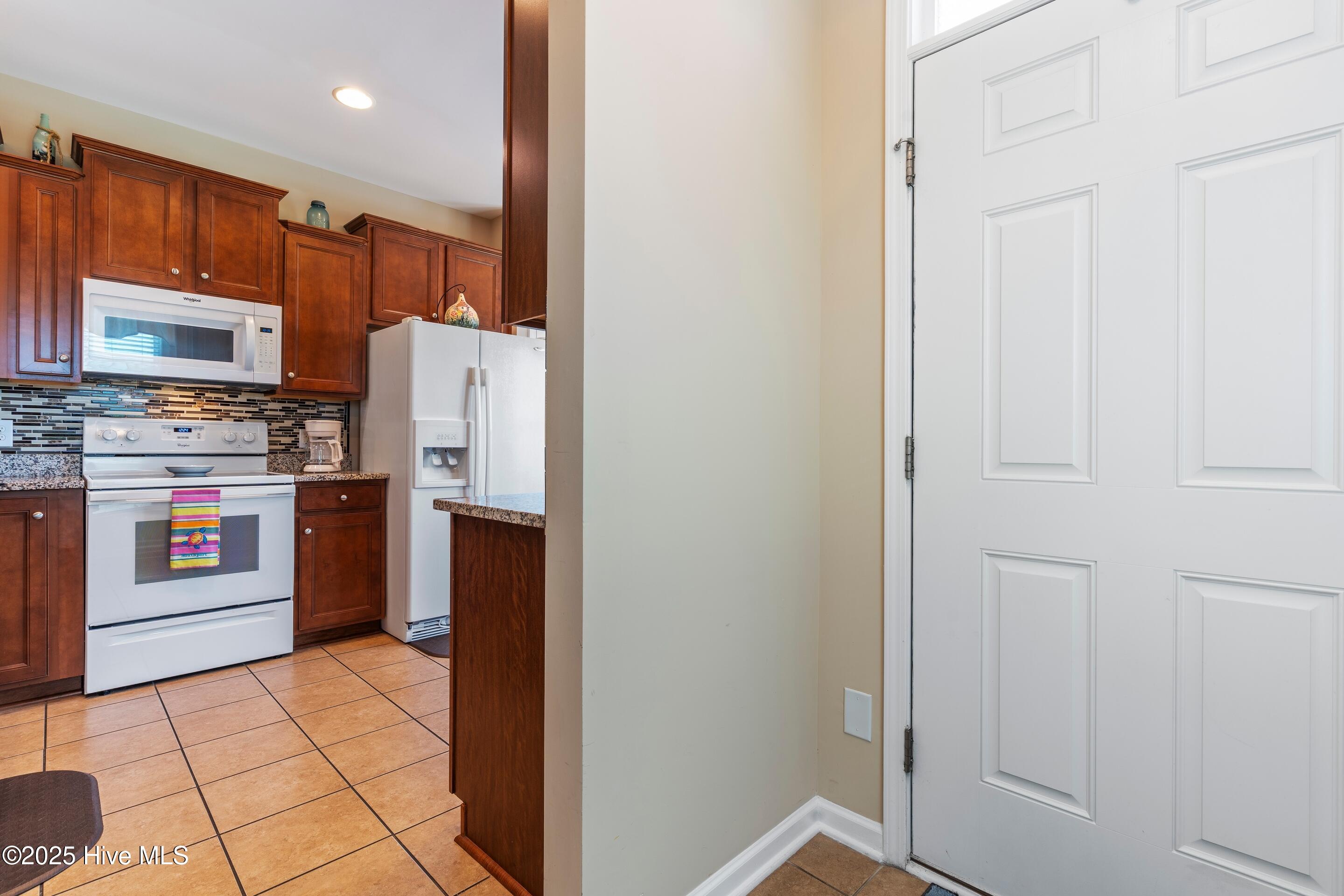 5045 Ballast Road Southport, NC 28461 - Photo 13 of 55 Kitchen from Front door