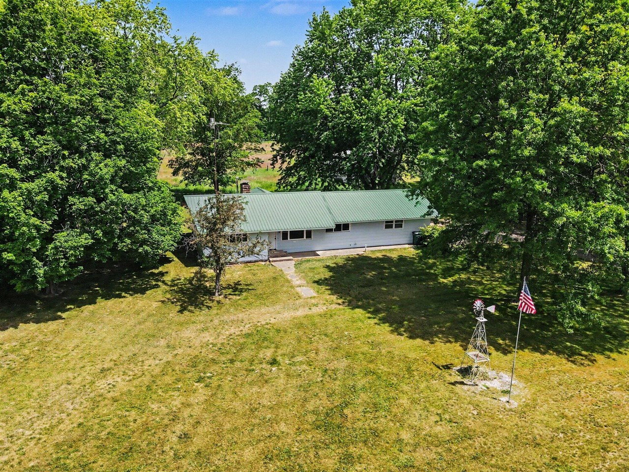 17650 Heimbach Road Three Rivers, MI 49093 - Photo 3 of 41