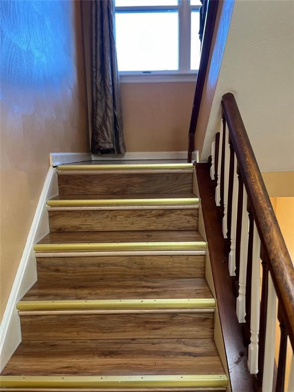 321 Karen Court Monroeville, PA 15146 - Photo 16 of 44