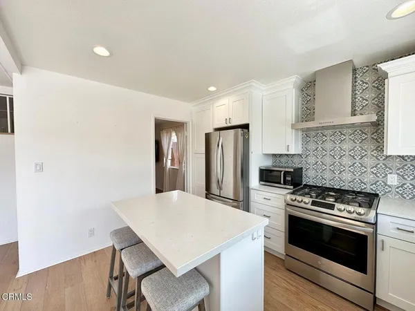 $6,200 | 1138 Bonita Court, Ventura, CA 93001