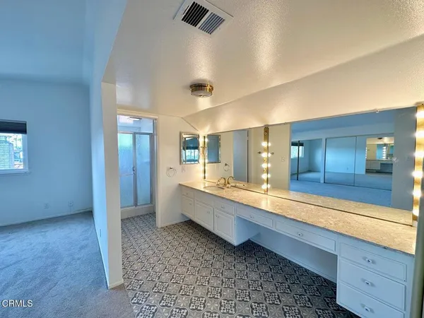 $6,200 | 1138 Bonita Court, Ventura, CA 93001