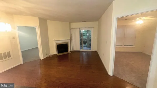 $2,400 | 12919 Alton Square, Unit 203, Herndon, VA 20170