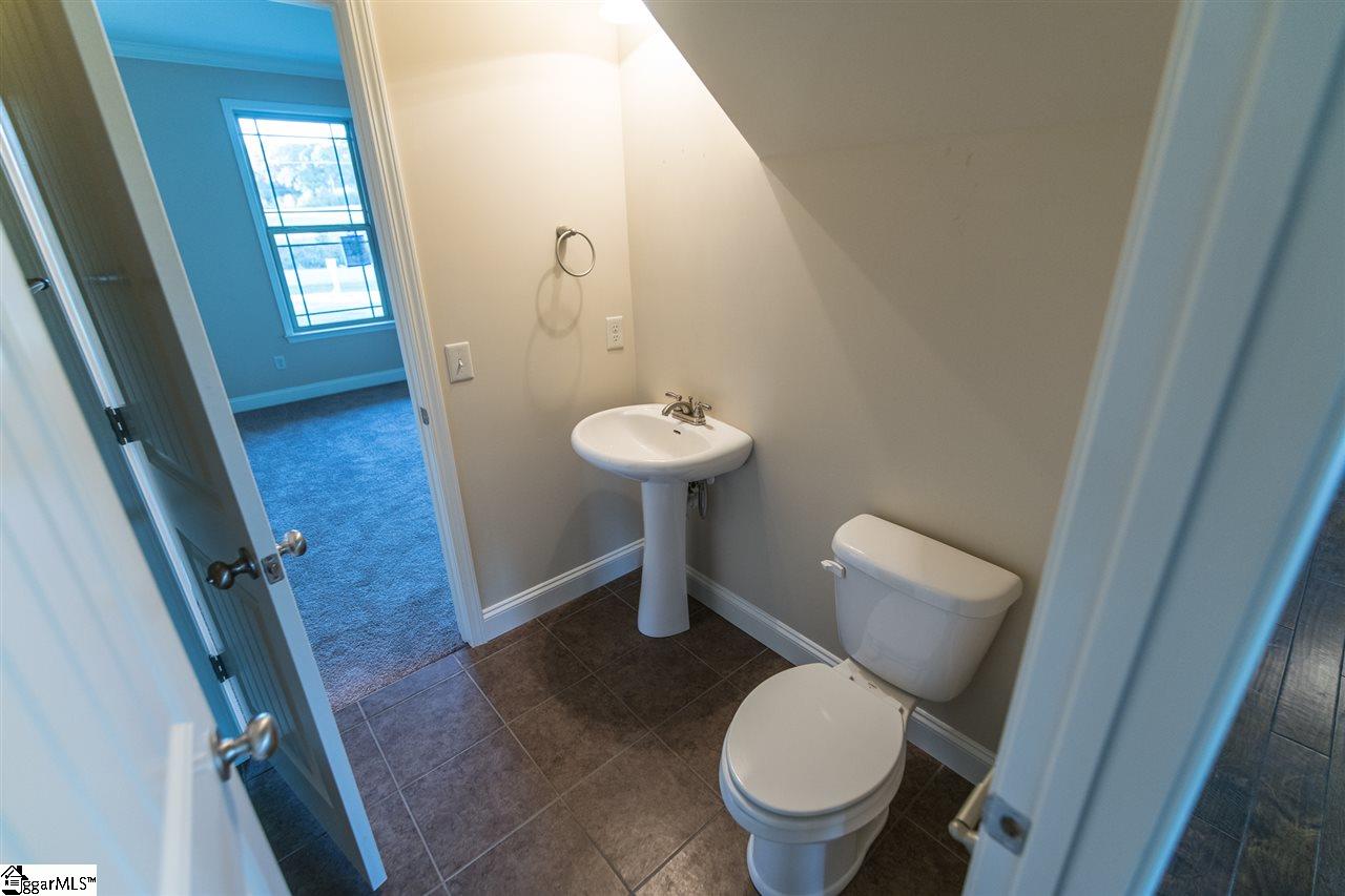 2125 Edwards Lake Road Greer, SC 29651 - Photo 16 of 32 Gallery Image 16