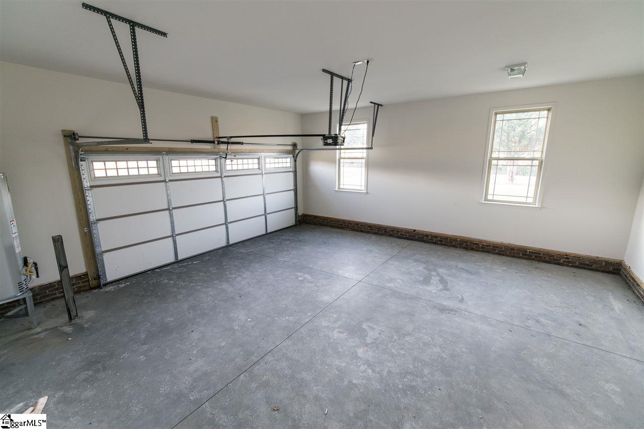 2125 Edwards Lake Road Greer, SC 29651 - Photo 20 of 32 Gallery Image 20