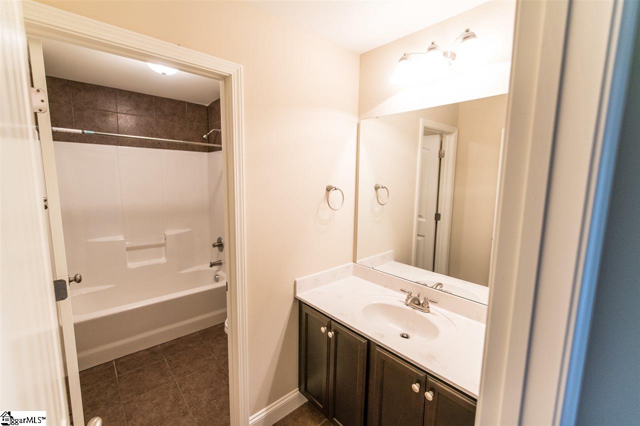 2125 Edwards Lake Road Greer, SC 29651 - Photo 24 of 32 Gallery Image 24