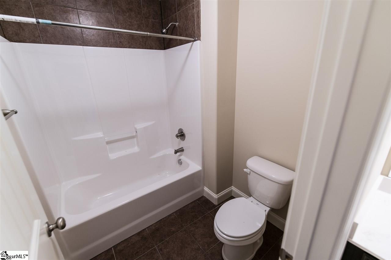 2125 Edwards Lake Road Greer, SC 29651 - Photo 25 of 32 Gallery Image 25