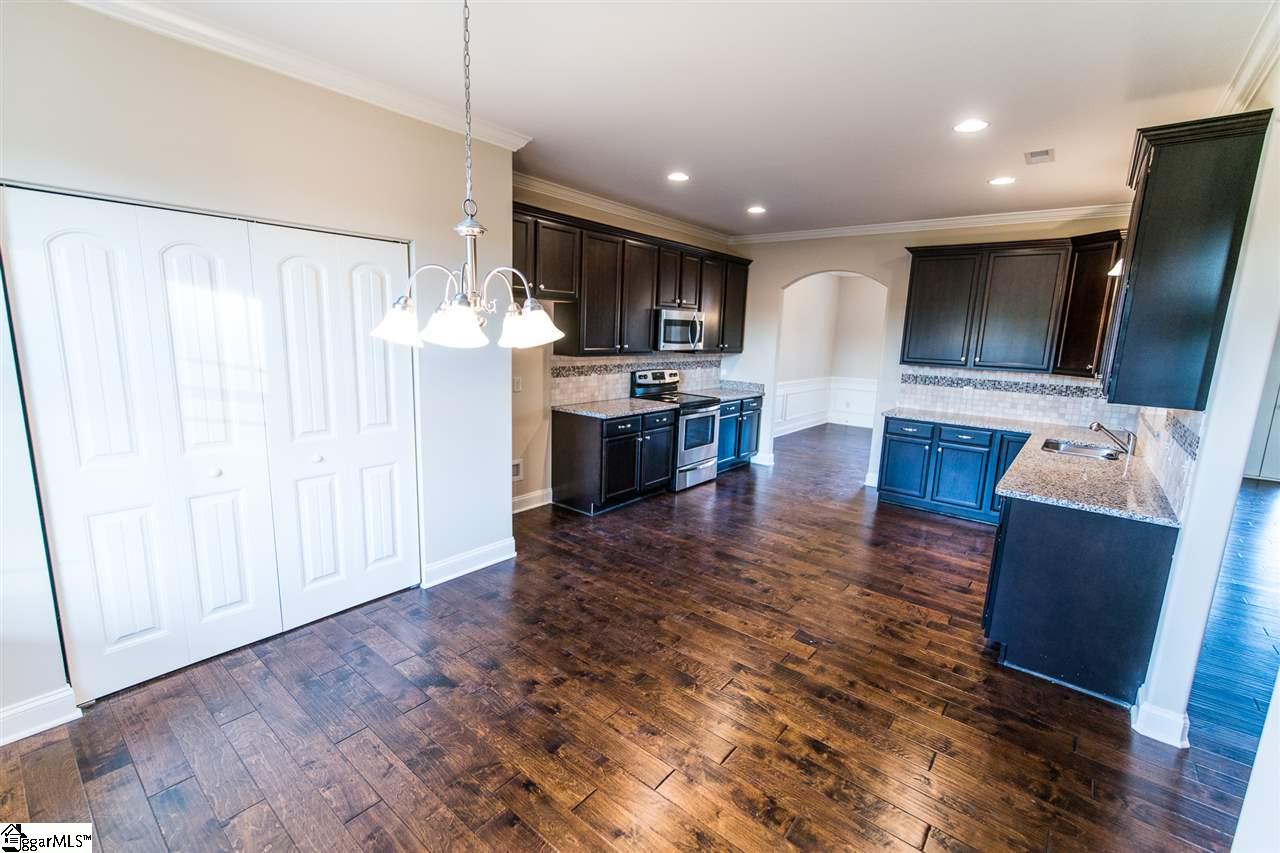 2125 Edwards Lake Road Greer, SC 29651 - Photo 10 of 32 Gallery Image 10