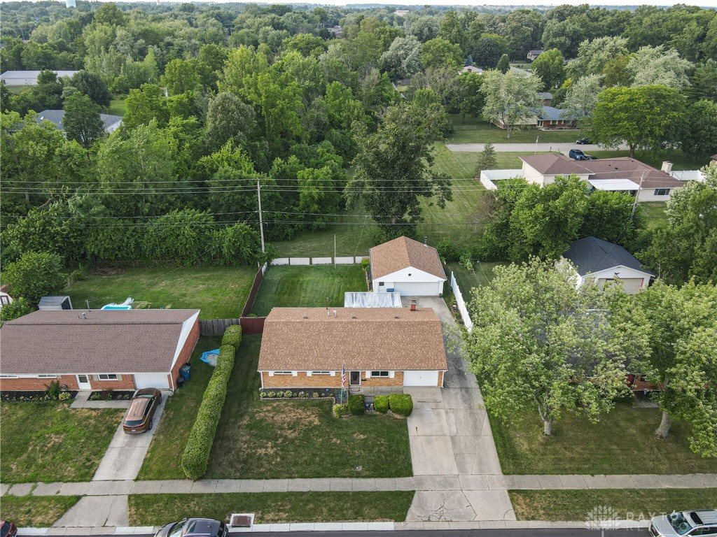 6823 Highbury Road Huber Heights, OH 45424 - Photo 25 of 27