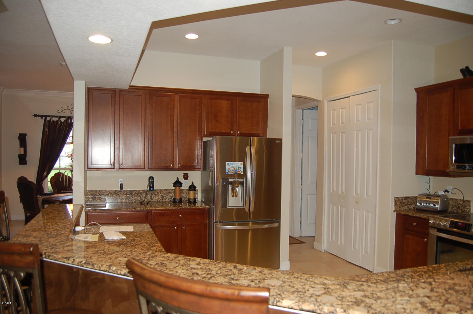 3851 Southwest Crary Street Port St. Lucie, FL 34953 - Photo 14 of 37 Kitchen