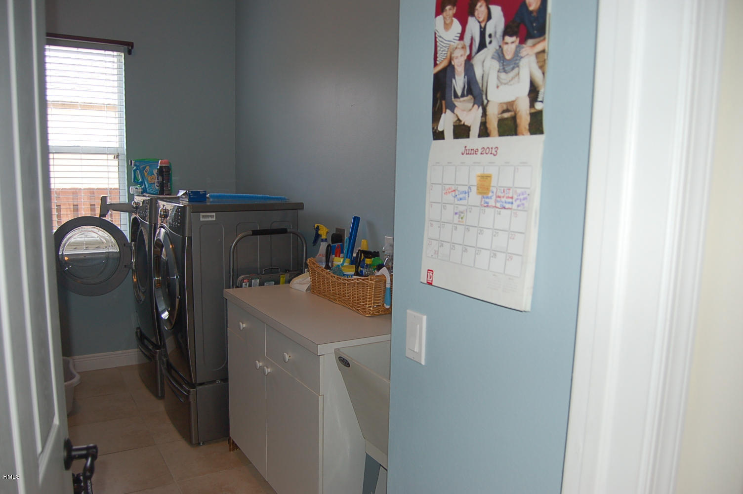 3851 Southwest Crary Street Port St. Lucie, FL 34953 - Photo 25 of 37 Laundry Room