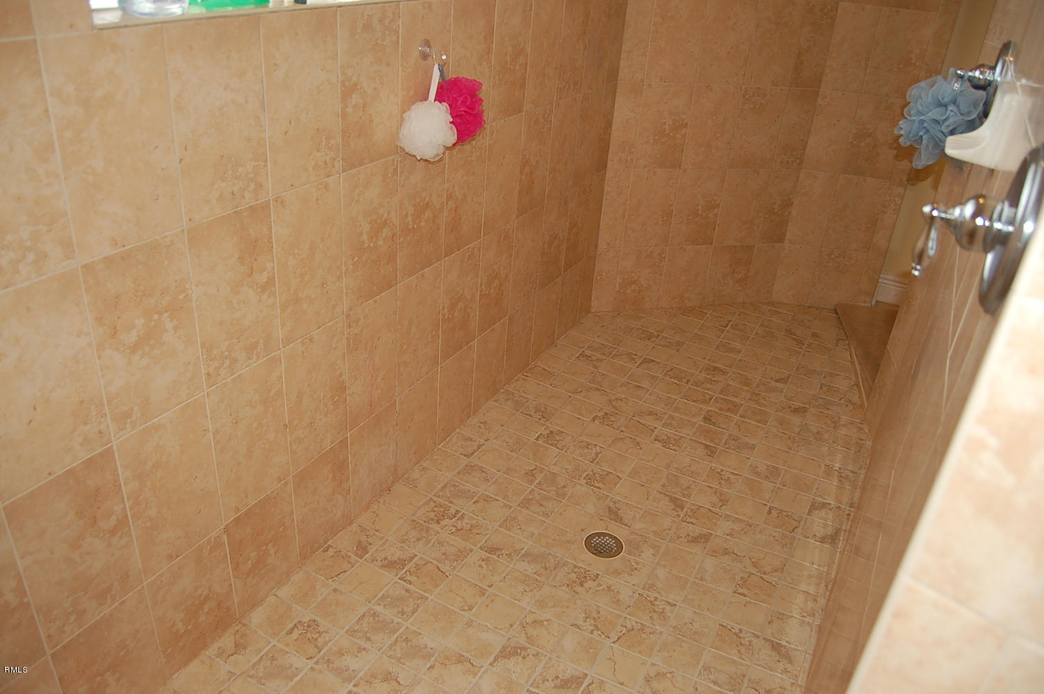 3851 Southwest Crary Street Port St. Lucie, FL 34953 - Photo 32 of 37 Shower