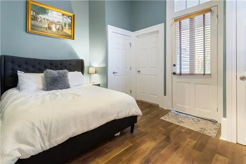 $399,900 | 811 St Peter, Unit 811, New Orleans, LA 70116