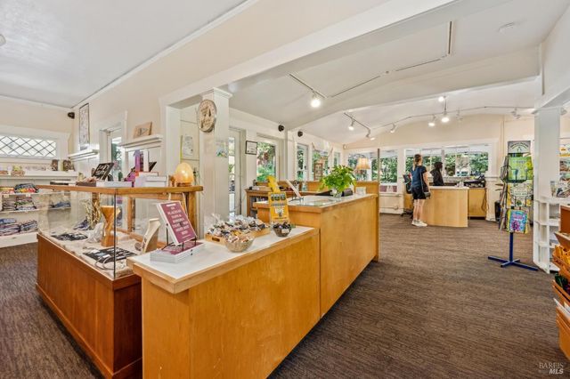 $9,998,000 | 4100 Petrified Forest Road, Calistoga, CA 94515