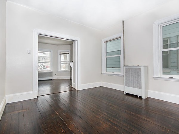 152 Walnut Street Somerville, MA 02145 - Photo 14 of 26 Gallery Image 14