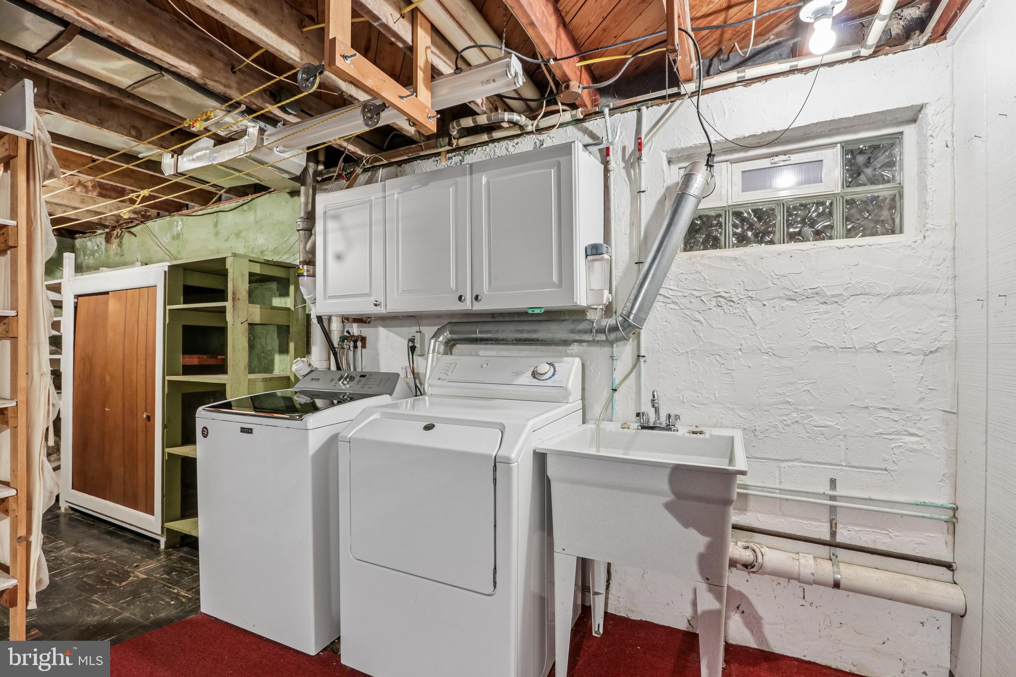 647 Pinney Road Huntingdon Valley, PA 19006 - Photo 32 of 41 Laundry