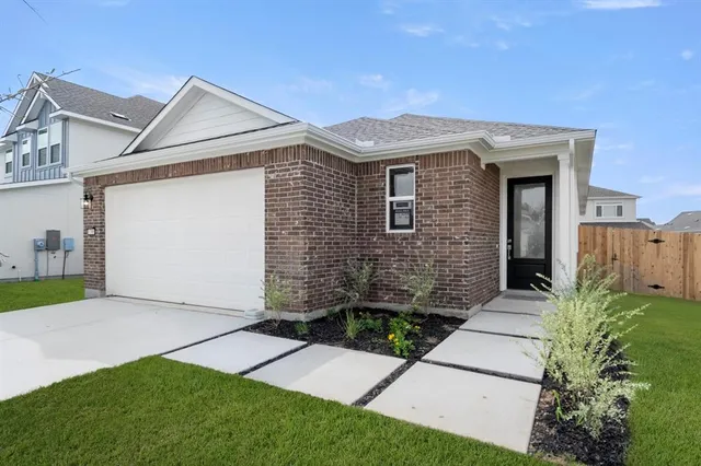 $2,195 | 1012 Yaupon Holly Drive, Georgetown, TX 78628