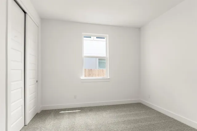 $2,195 | 1012 Yaupon Holly Drive, Georgetown, TX 78628