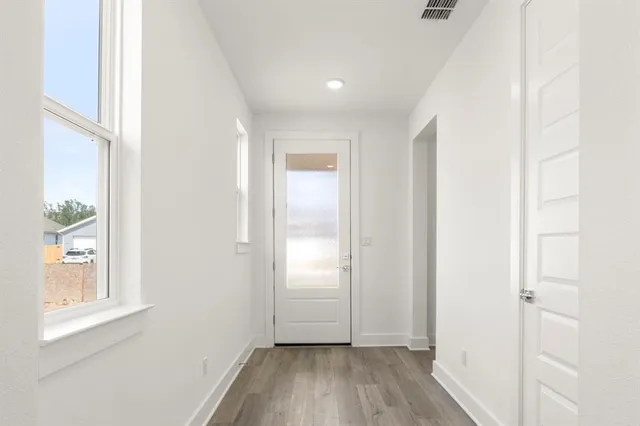 $2,195 | 1012 Yaupon Holly Drive, Georgetown, TX 78628