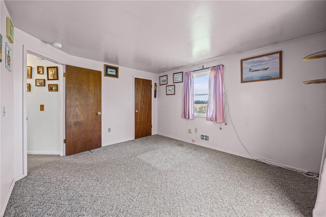 824 Hamlin Parma Townline Road Parma, NY 14468 - Photo 20 of 36