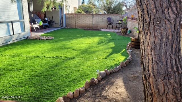 1162 Circulo Canario Rio Rico, AZ 85648 - Photo 13 of 33