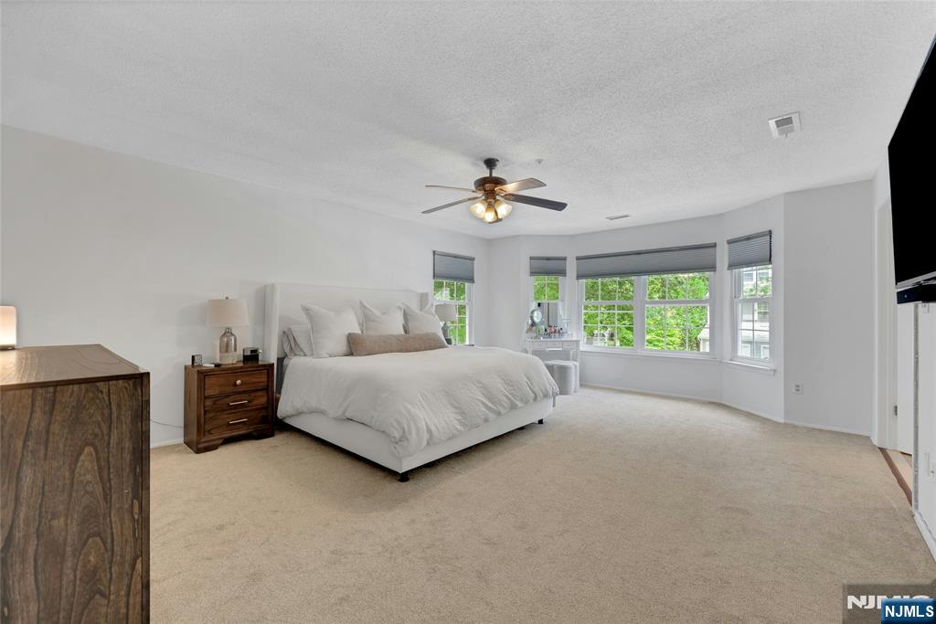 1503 Cornwall Road Mahwah, NJ 07430 - Photo 20 of 34 Gallery Image 20