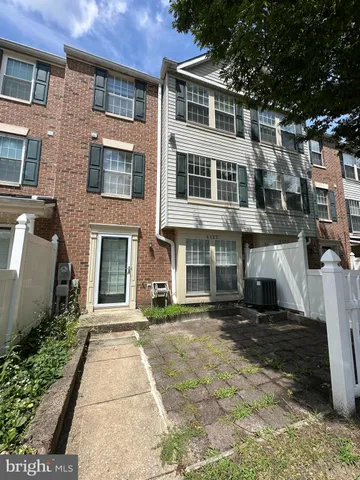 $2,300 | 4122 Maple Path Circle, Unit 55, Nottingham, MD 21236