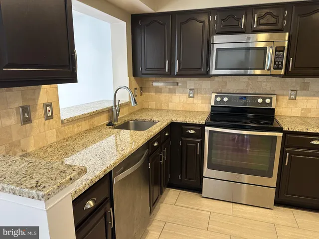 $2,300 | 4122 Maple Path Circle, Unit 55, Nottingham, MD 21236