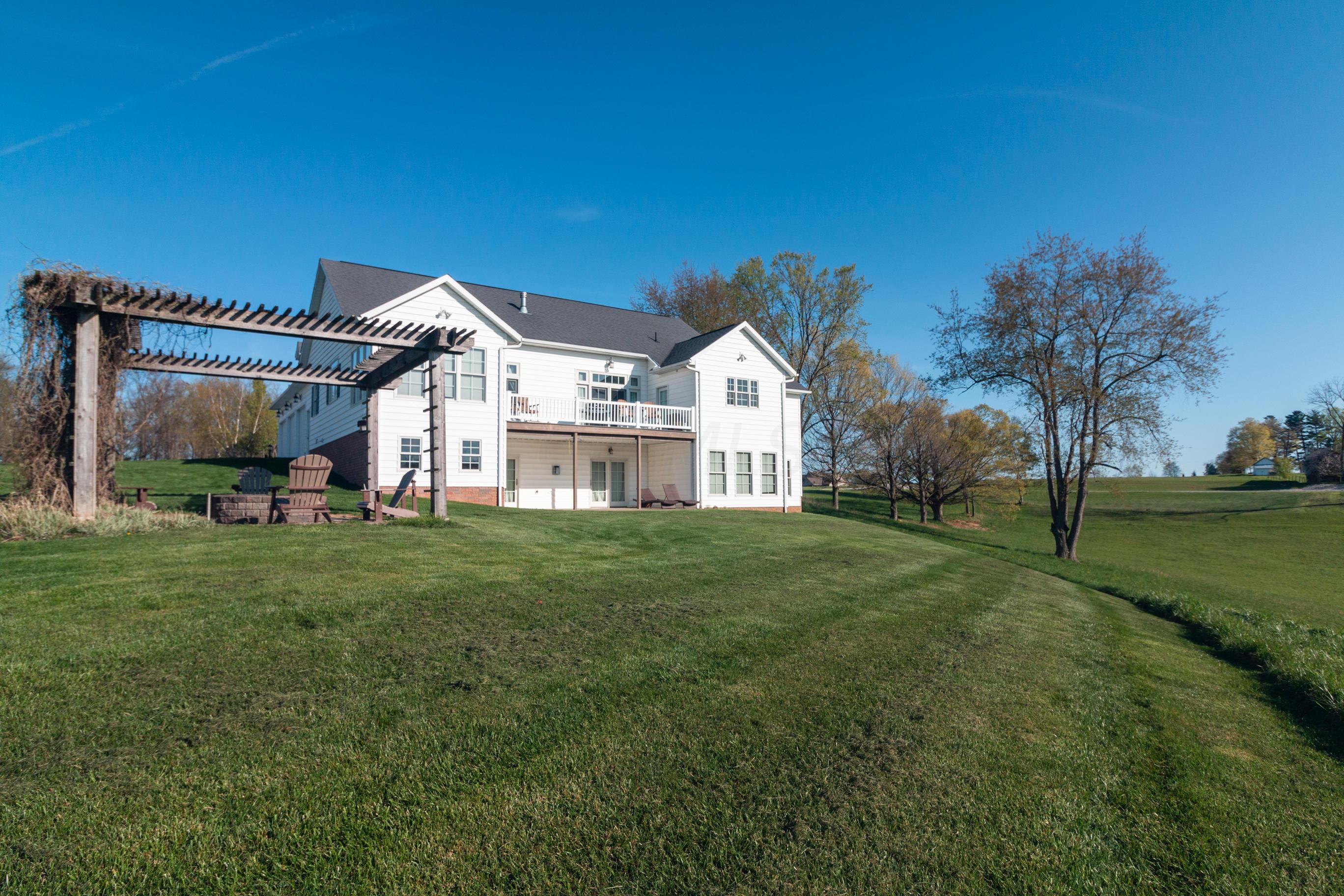 18681 Baker Road Gambier, OH 43022 - Photo 3 of 61
