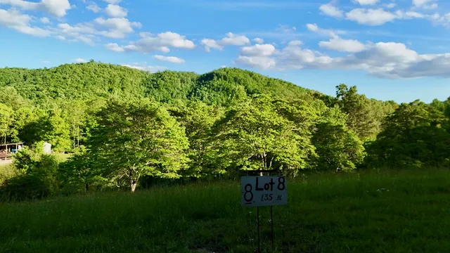 $49,800 | Lot 8 Red Silo, Murphy, NC 28906