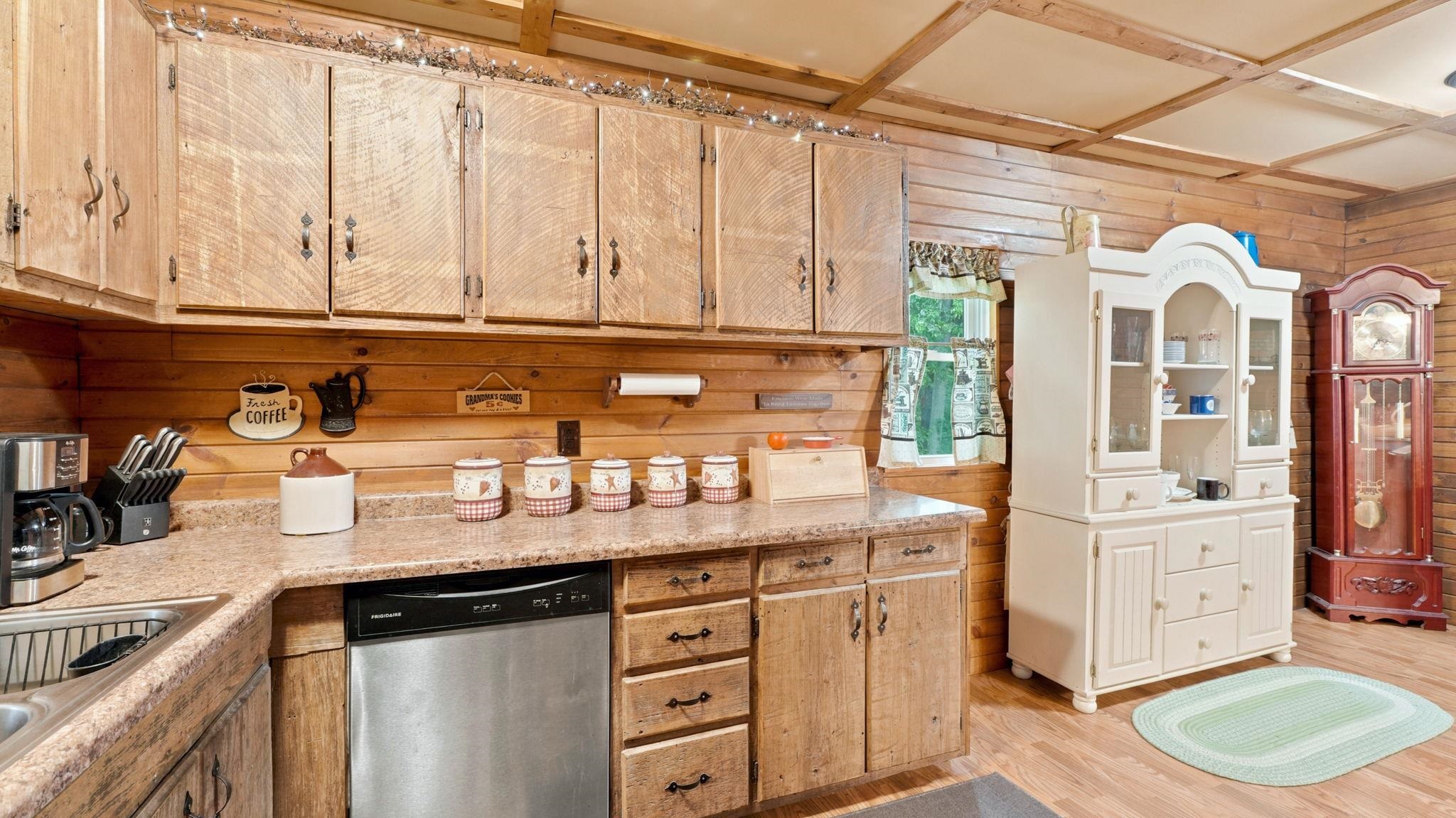 3055 South Trail Ridge Road Warsaw, IN 46580 - Photo 15 of 50