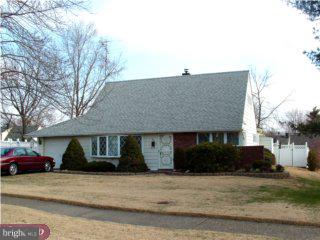 33 Crown Road Levittown, PA 19057 - Photo 1 of 1 Gallery Image 1