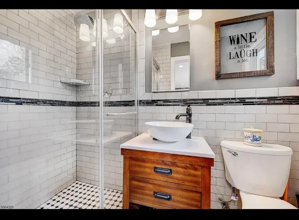 $4,800 | 4 Undercliff Terrace, West Orange, NJ 07052