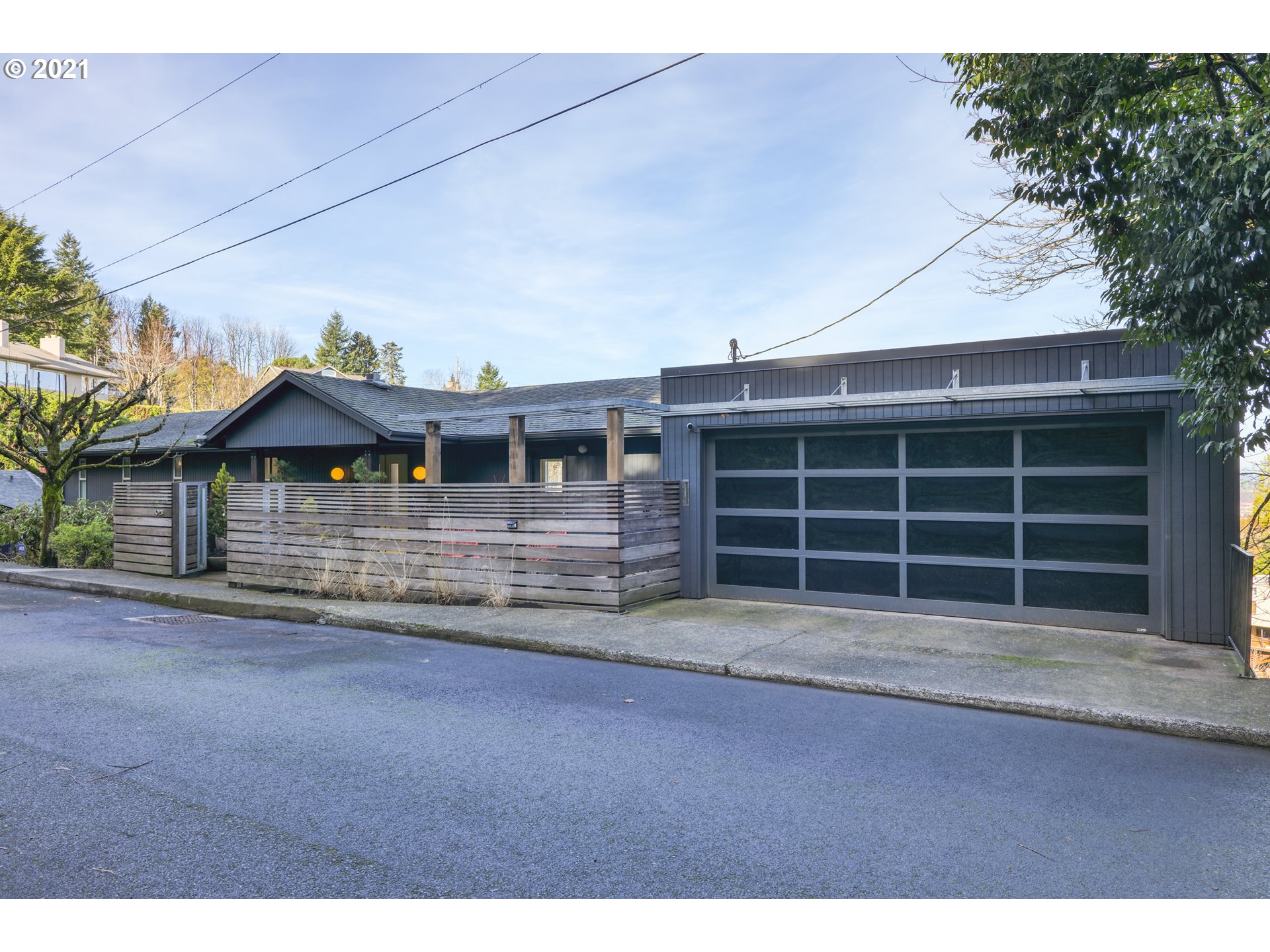 1023 Southwest Rivington Drive Portland, OR 97201 - Photo 2 of 30 Gallery Image 2