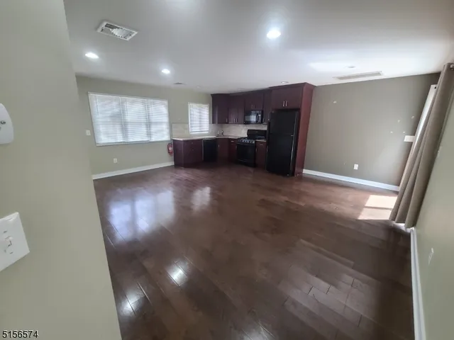 $2,500 | 126 Mack Street, Wayne, NJ 07470