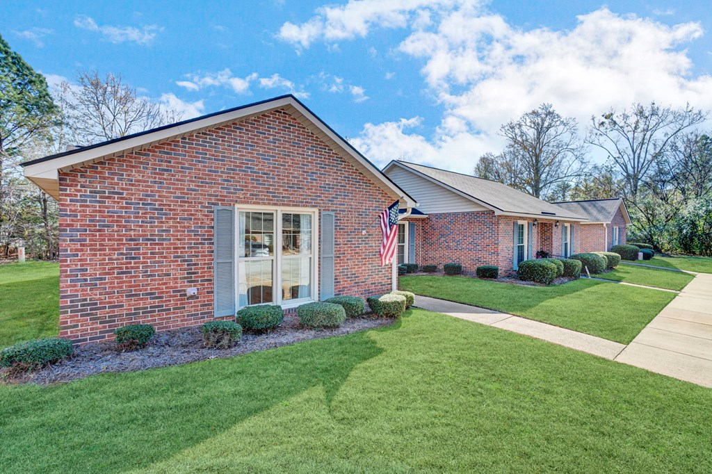 1291 Calhoun Road, Unit 6A Greenwood, SC 29649 - Photo 2 of 40 Gallery Image 2