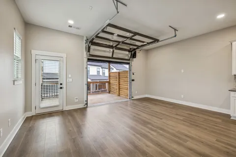 $574,999 | 170 Stonecrest Drive, Nashville, TN 37209