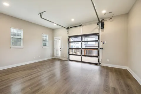 $574,999 | 170 Stonecrest Drive, Nashville, TN 37209