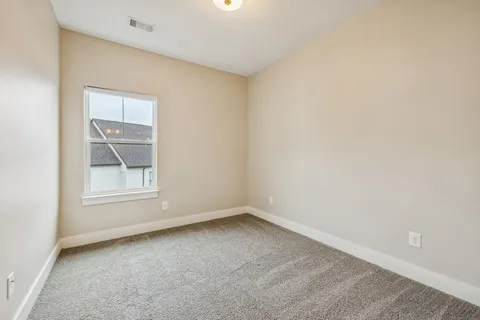 $574,999 | 170 Stonecrest Drive, Nashville, TN 37209