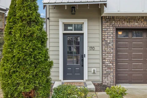 $574,999 | 170 Stonecrest Drive, Nashville, TN 37209