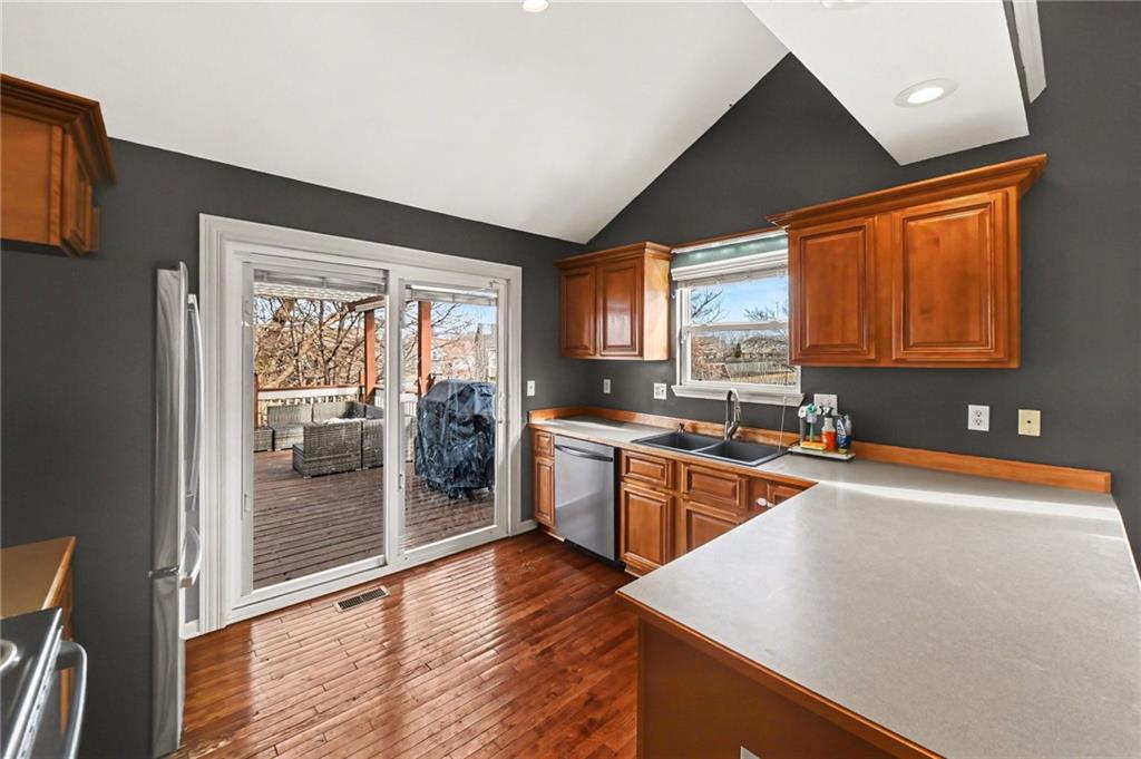 360 West Madison Street Gardner, KS 66030 - Photo 12 of 31