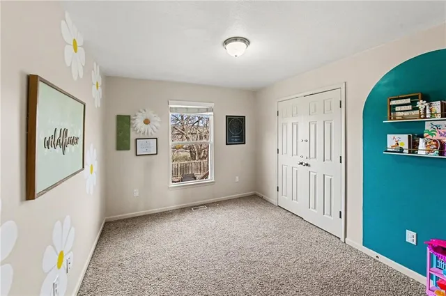 $379,000 | 360 West Madison Street, Gardner, KS 66030