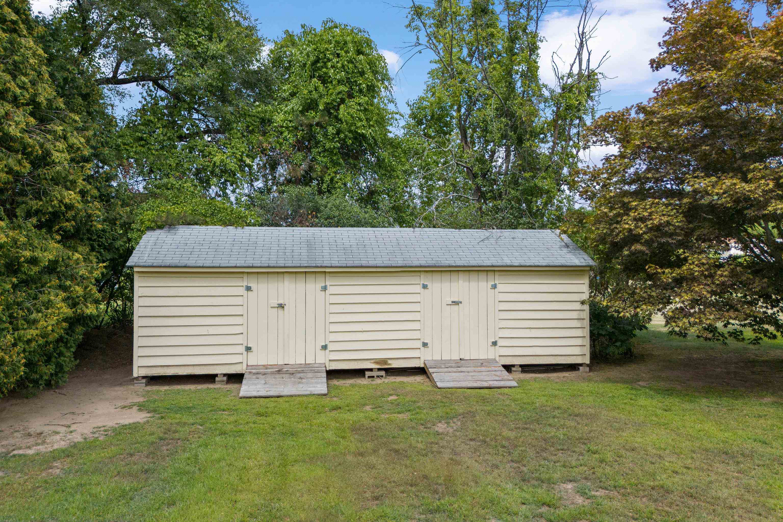6 Gumpas Hill Road Pelham, NH 03076 - Photo 9 of 54 Gallery Image 9