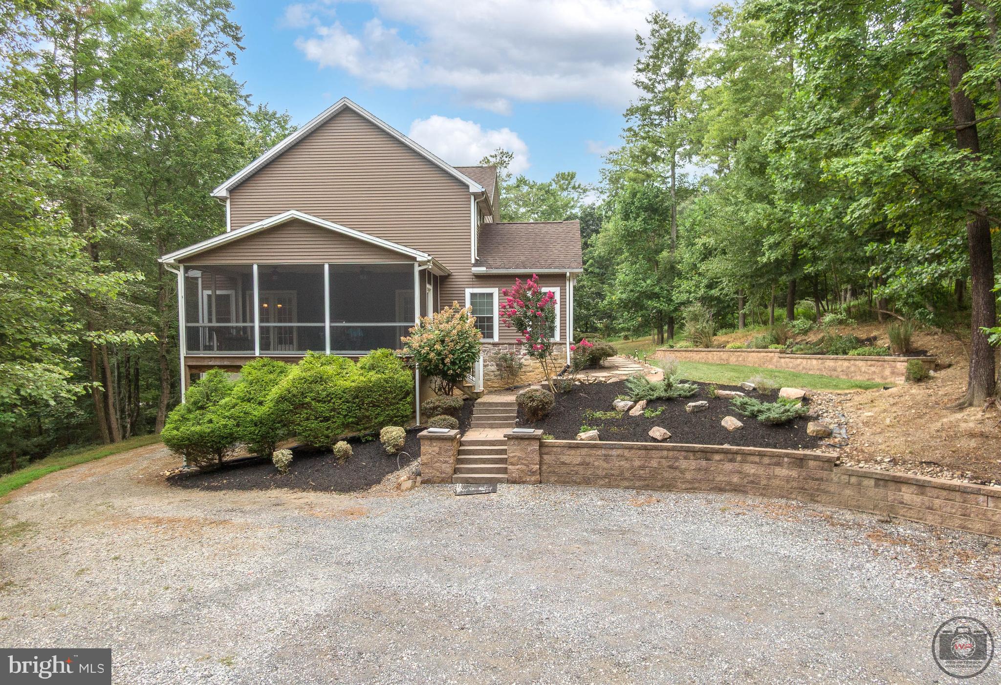 1271 Fox Hollow Road Shermans Dale, PA 17090 - Photo 3 of 48 Gallery Image 3